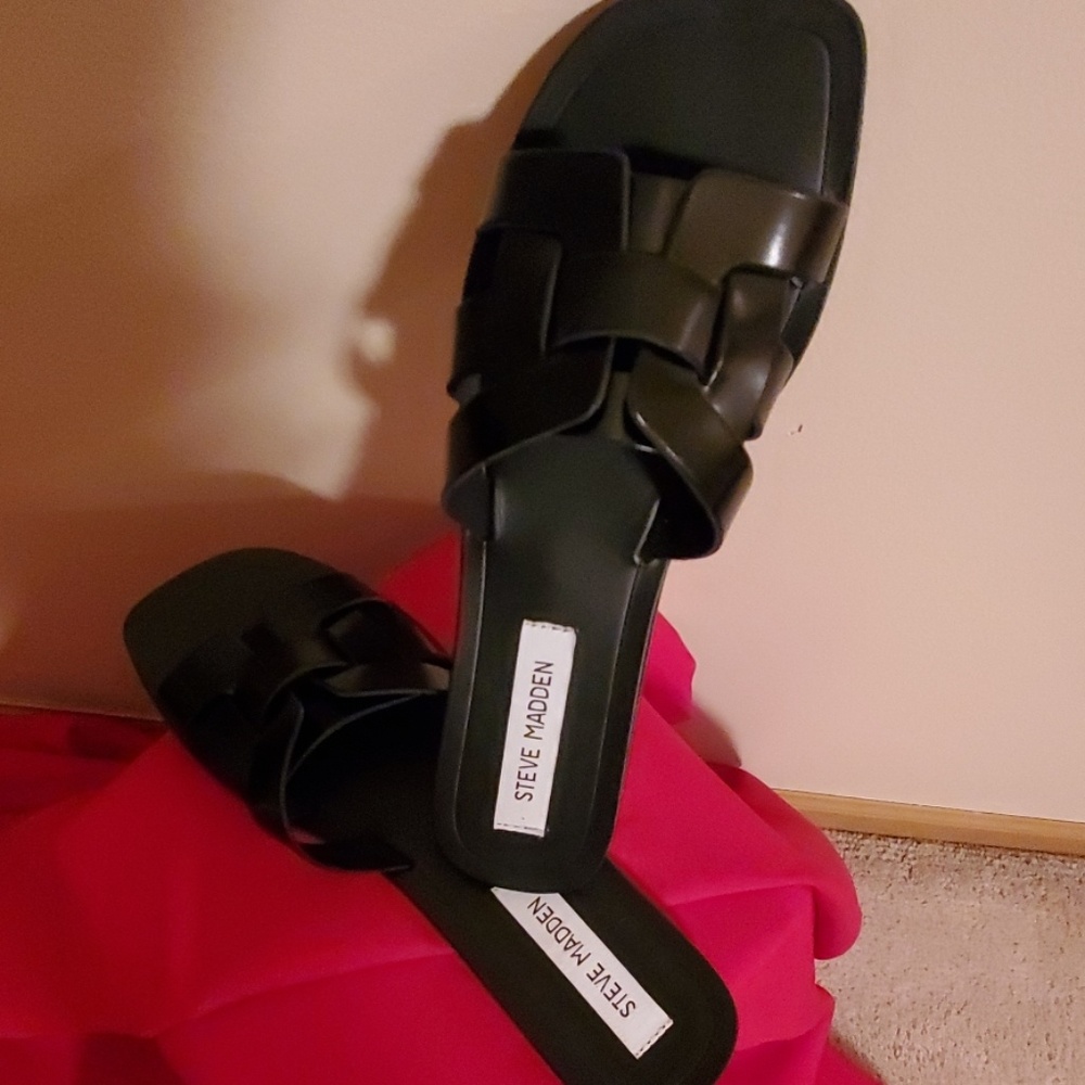 Steve Madden slip-on